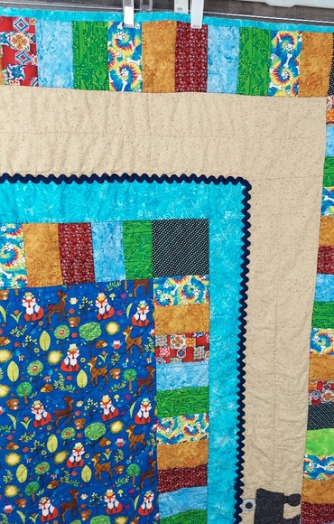 Animal forest Train Handmade Custom Quilt Blanket - Picture 2 of 9